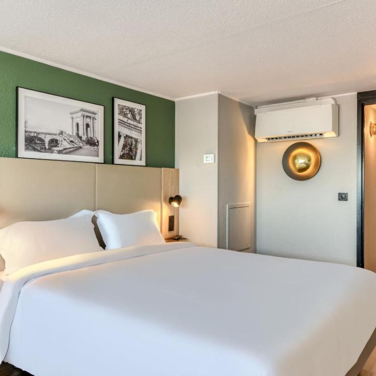 Campanile NATURE - Montpellier Sud - Chambre Lit Queen-Size Supérieure avec Canapé - 5