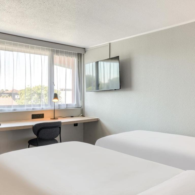 Campanile NATURE - Montpellier Sud - Chambre Standard - 2 Lits Simples - 8