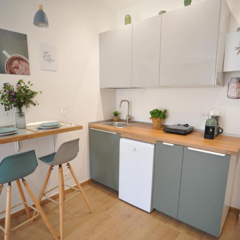 Studio central by the sea Rapallo-near Portofino - Monolocale - 7