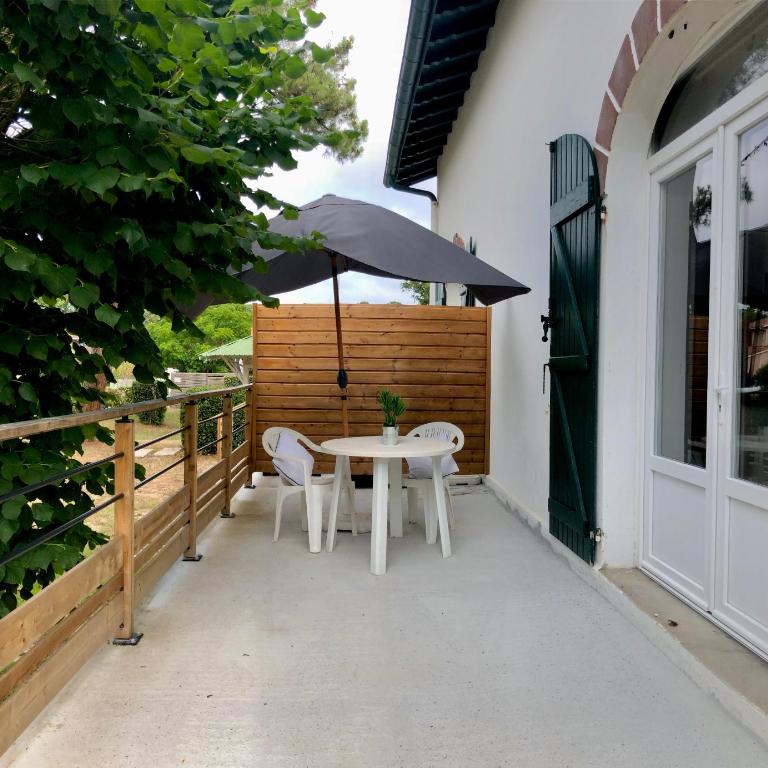 Les Pastourelles - Appartement avec Terrasse - 1