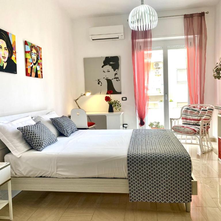 Nonnu Miu Apartment - Free Parking - 10min Car Poetto - Four-Bedroom Apartment with Balcony - 5
