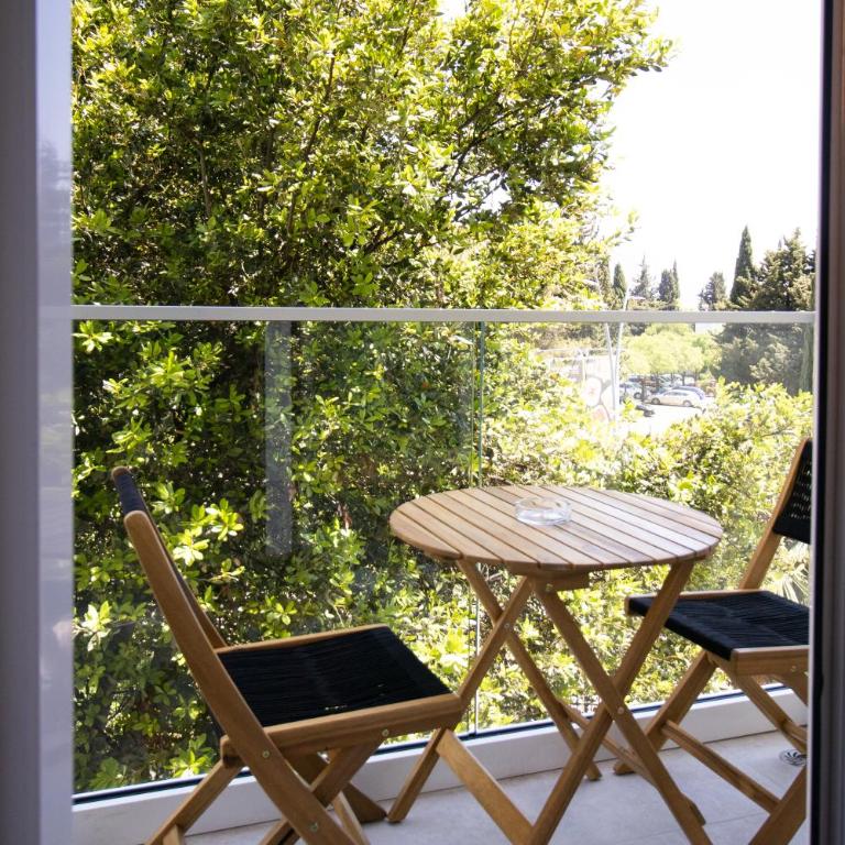 Alpesa Apartments - One-Bedroom Apartment - 8