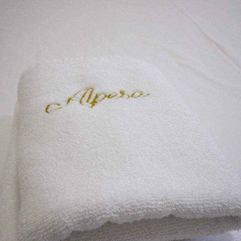Alpesa Apartments - One-Bedroom Apartment - 11