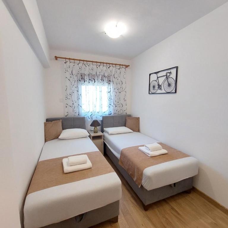 Jana apartment 3 - Two-Bedroom Apartment - 9