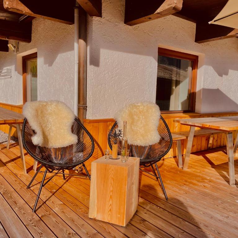 Mountain Lodge Sölden - Ski in Bike out Chalet - Chalet with 7 bedrooms - 4