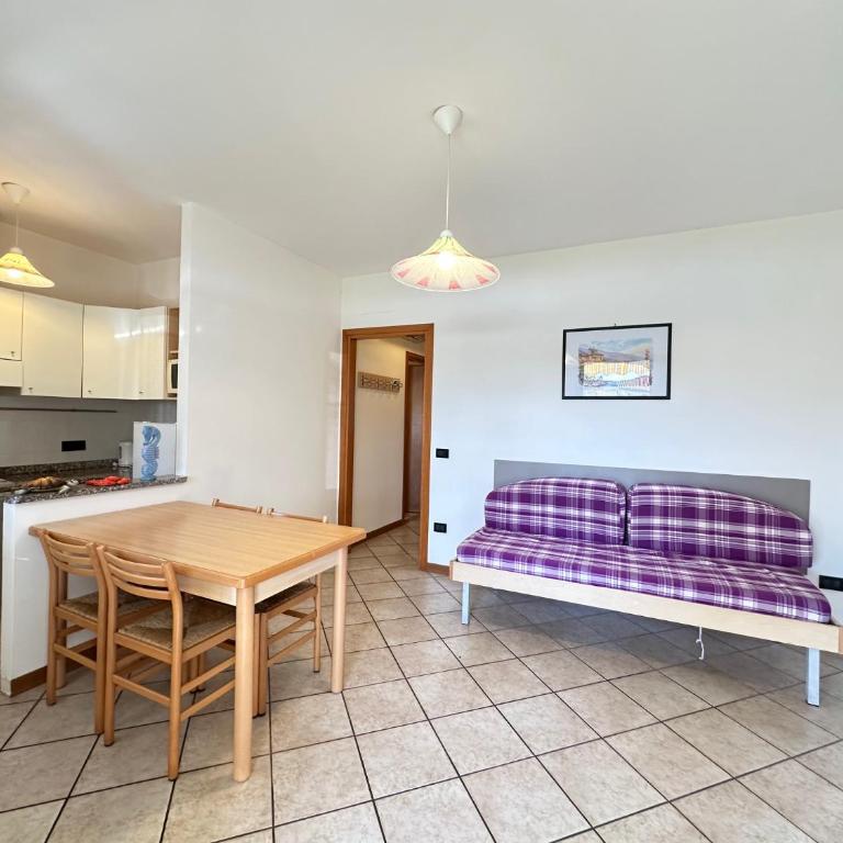 Villaggio Ducale - Appartamento con 2 Camere da Letto e Vista Giardino - 9