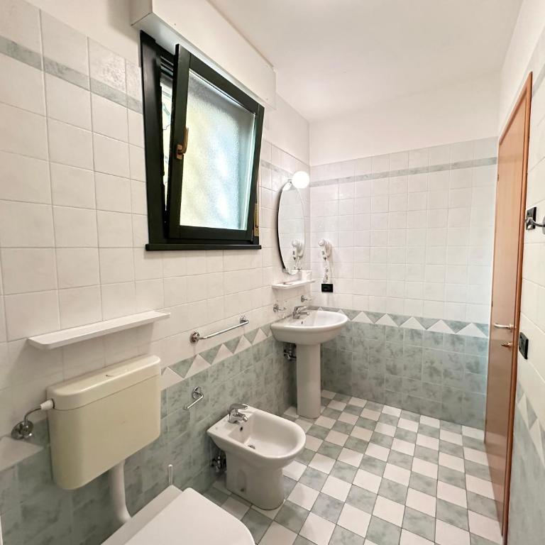 Villaggio Ducale - Appartamento con 2 Camere da Letto e Vista Giardino - 20