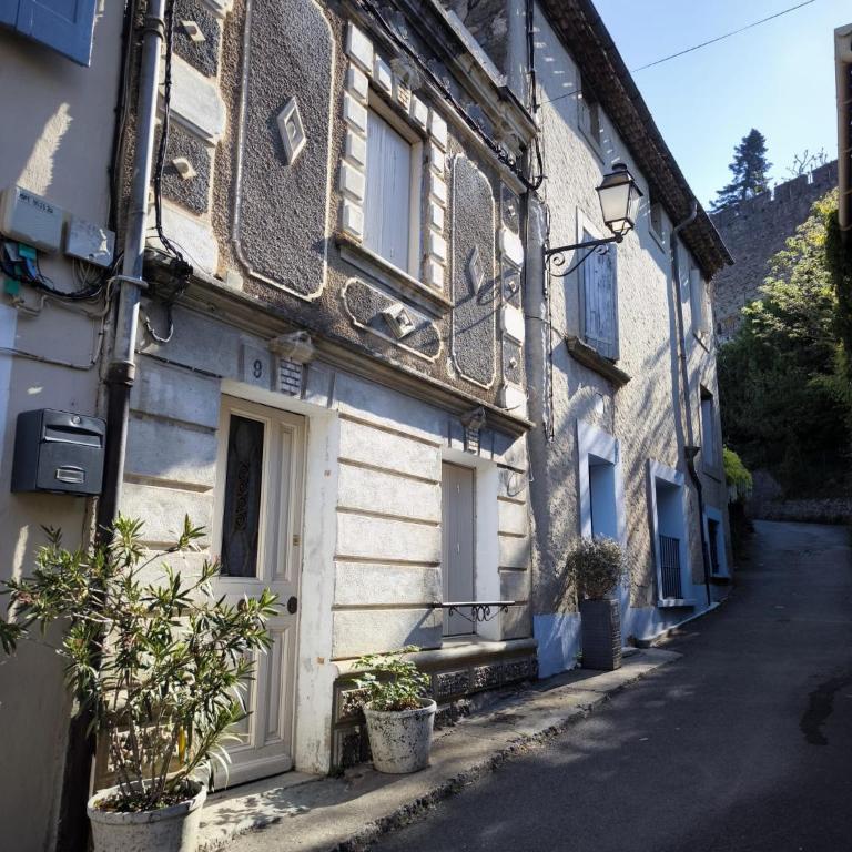 Maison des Remparts nichée sous la Cité - Two-Bedroom House - 12