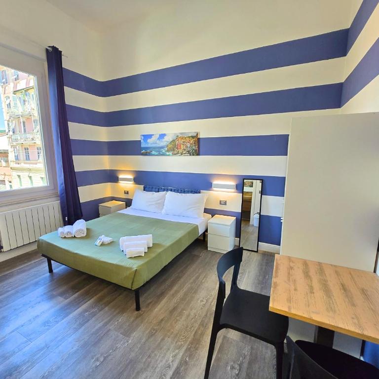 Affittacamere Guest House Happy Holiday - Double Room with Private Bathroom - 4