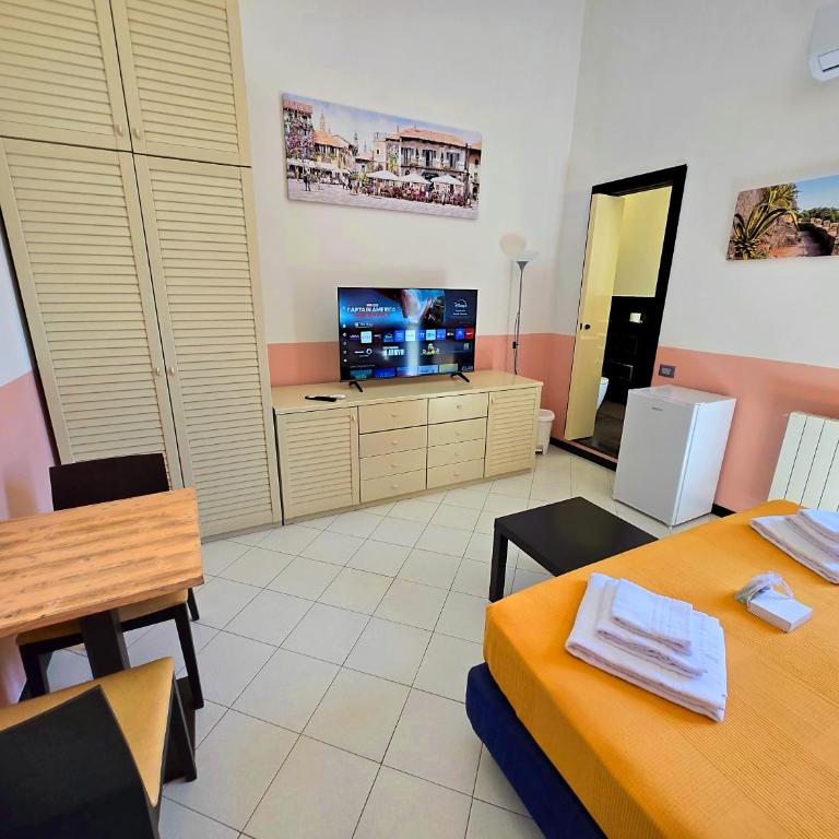 Affittacamere Guest House Happy Holiday - Double Room with Private Bathroom - 8