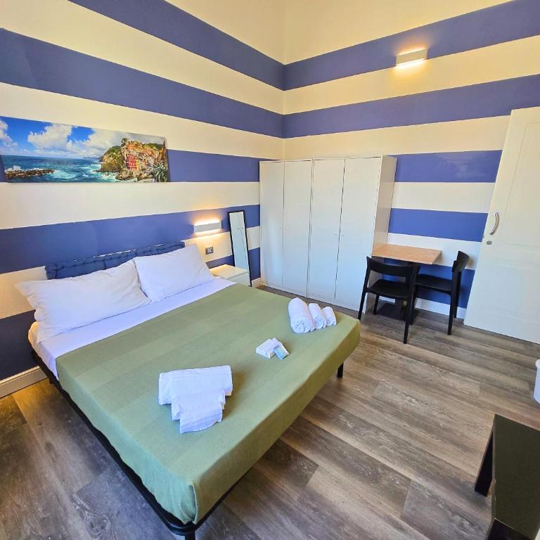 Affittacamere Guest House Happy Holiday - Double Room with Private Bathroom - 6