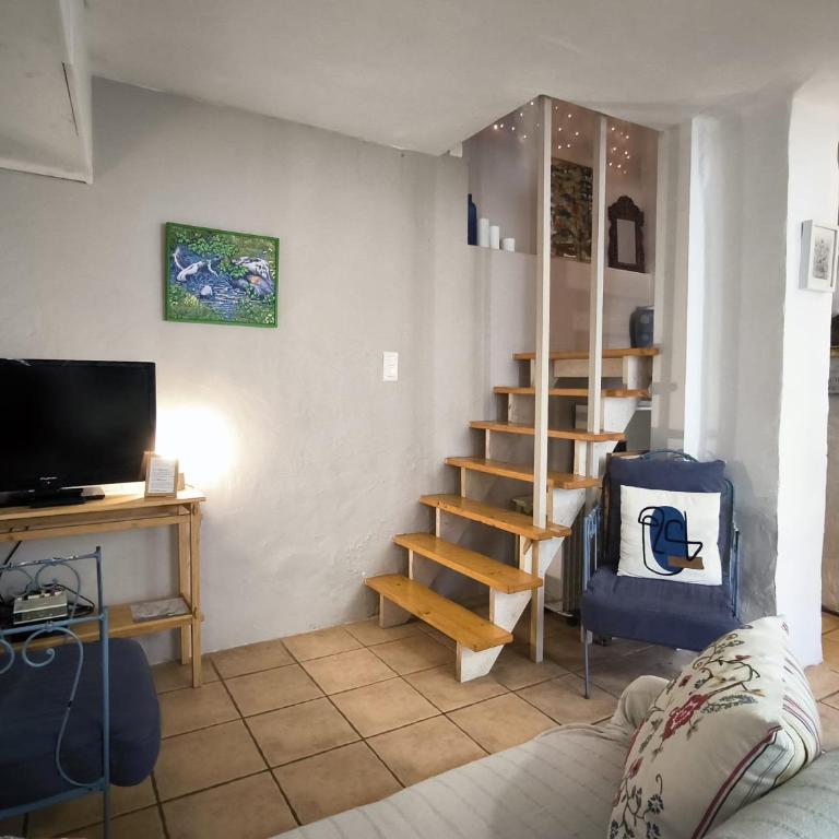 Maison des Remparts nichée sous la Cité - Two-Bedroom House - 11