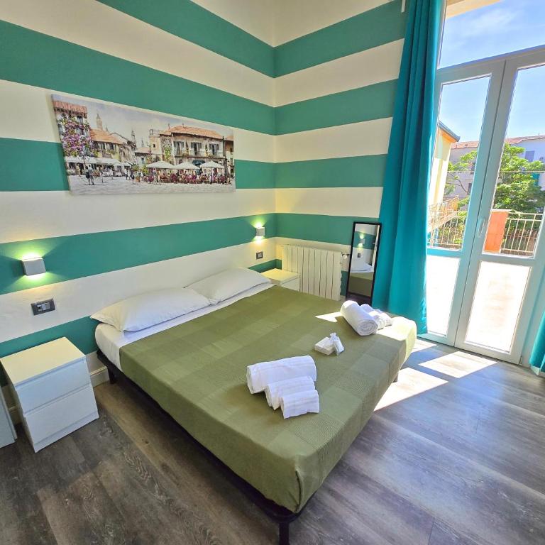 Affittacamere Guest House Happy Holiday - Double Room with Private Bathroom - 1
