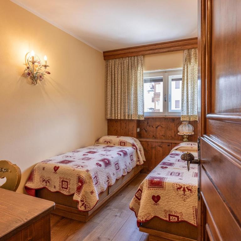 Casa Sette, in centro a Cortina d Ampezzo - Appartamento con 3 Camere da Letto e con Balcone - 3