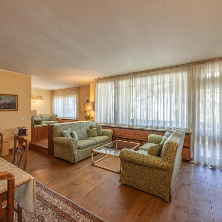 Casa Sette, in centro a Cortina d Ampezzo - Appartamento con 3 Camere da Letto e con Balcone - 10