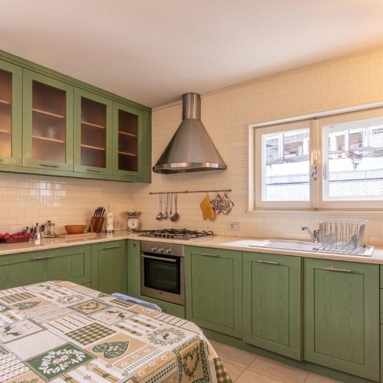 Casa Sette, in centro a Cortina d Ampezzo - Appartamento con 3 Camere da Letto e con Balcone - 12