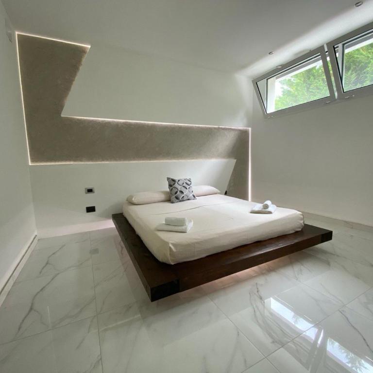 Villa Serafina - One-Bedroom Apartment - 9