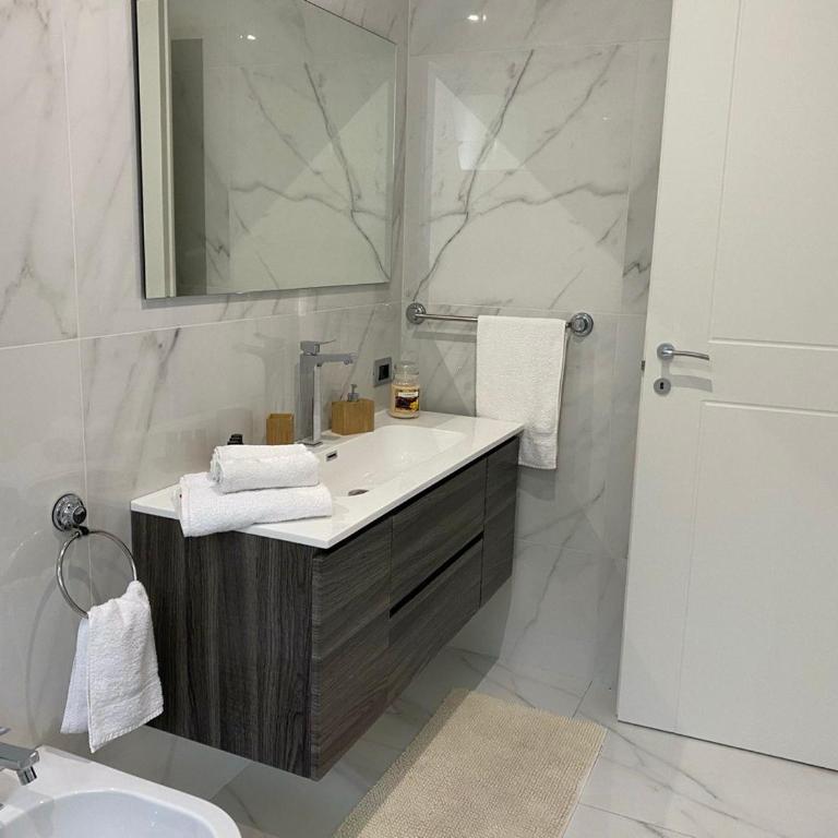 Villa Serafina - One-Bedroom Apartment - 13