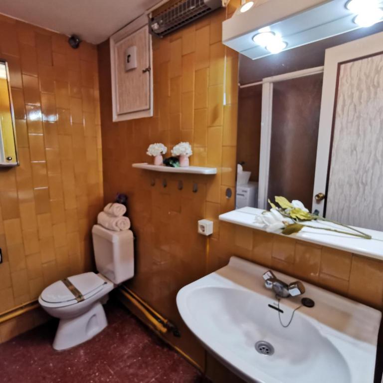 Apartamento frente al mar en Platja d'Aro - ES-209-3 - Apartamento - 13