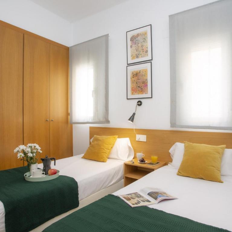 SingularStays Mar44 Terrace - Four-Bedroom Penthouse Apartment - 38