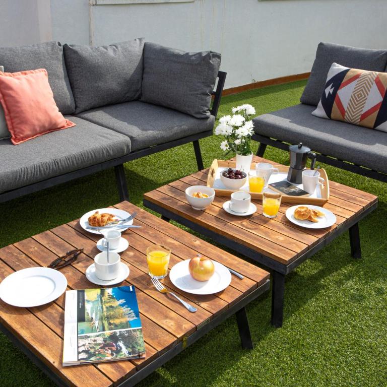 SingularStays Mar44 Terrace - Four-Bedroom Penthouse Apartment - 15