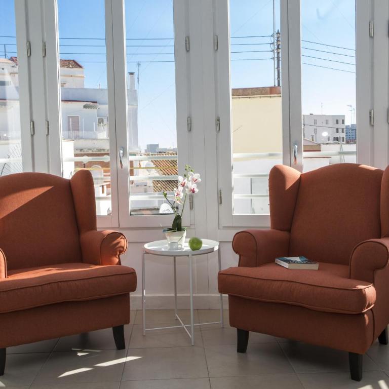SingularStays Mar44 Terrace - Four-Bedroom Penthouse Apartment - 21