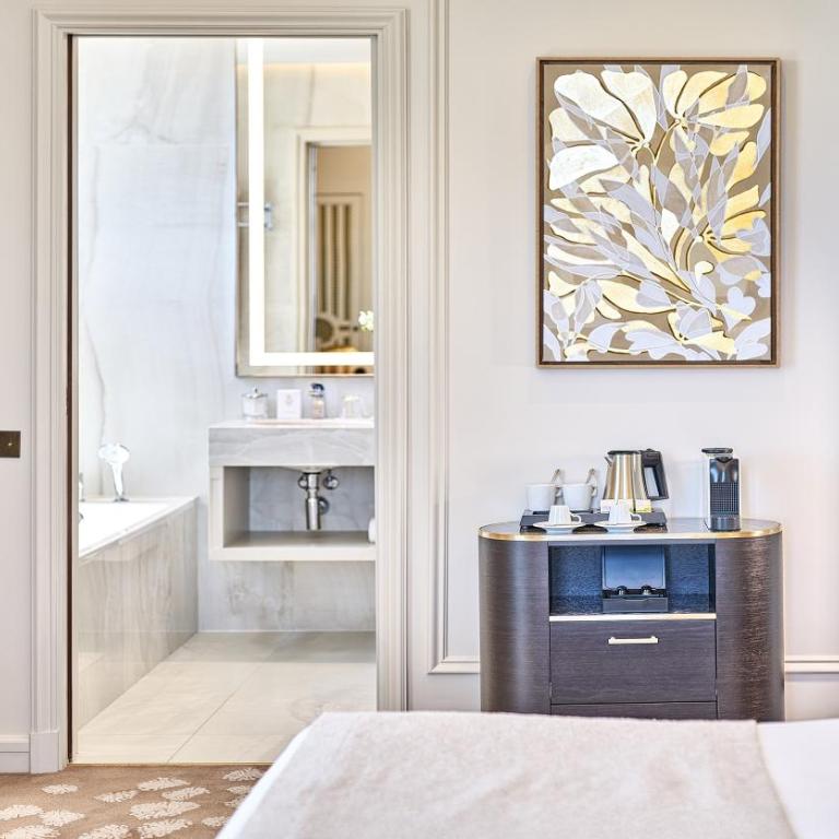 La Réserve de Beaulieu - Deluxe Zimmer - 1
