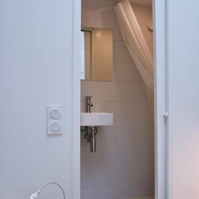 COEUR DE PARIS HISTORIQUE Joli Studio tout équipé calme lumineux climatisation ascenseur - Appartement 1 Chambre - 6