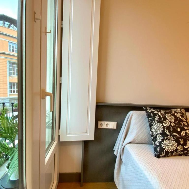Excellent LOCATION and CHARMING by ALOHA Bilbao - Two-Bedroom Apartment - 15
