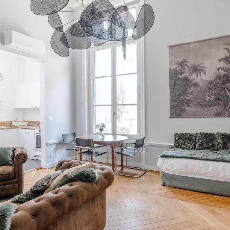 Château de Bayssan - Appartement - Vue sur Jardin - 6