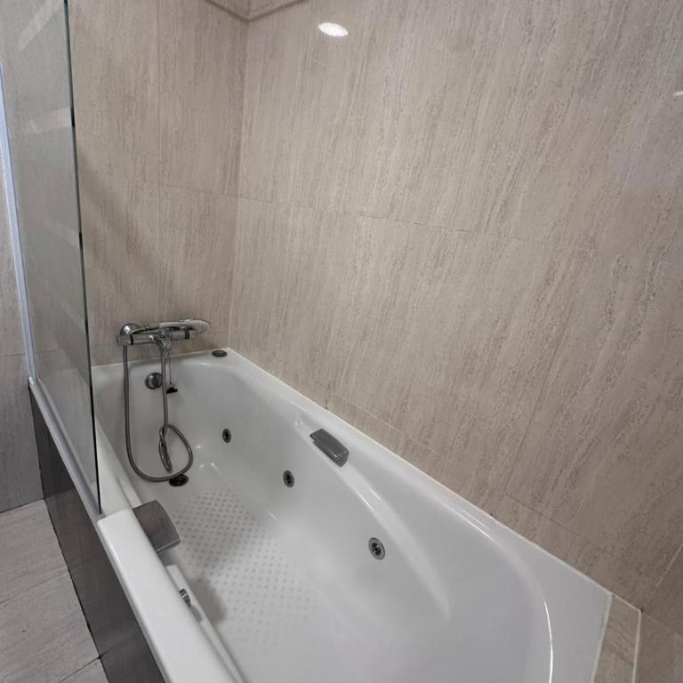 AtuaireHome Balcón a la puebla 38 parking Incluido - Apartamento de 1 dormitorio - 16