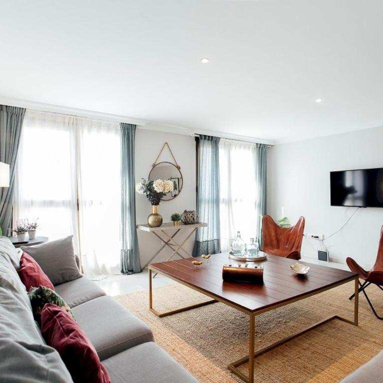 Impressive apartment next to The Cathedral - Apartamento de 3 dormitorios - 3
