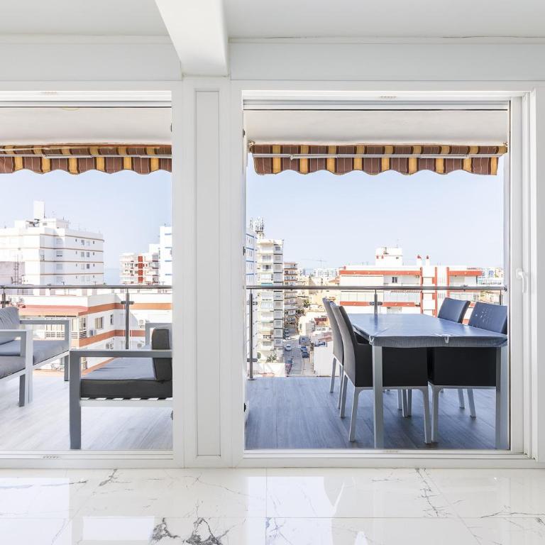 A&N Torre del Mar Skyline Sea View Terrace & Beach - Two-Bedroom Apartment - 36