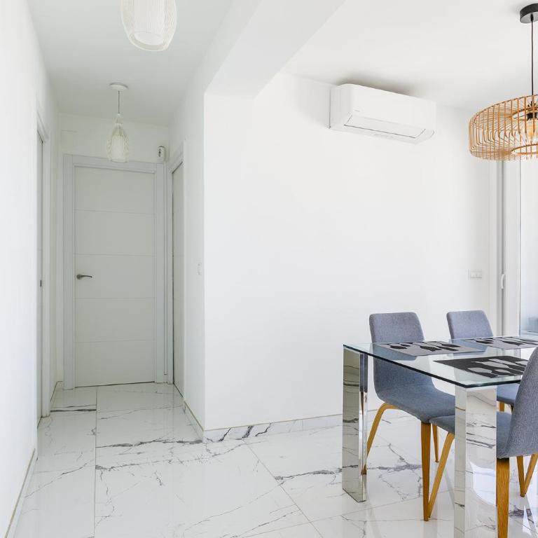 A&N Torre del Mar Skyline Sea View Terrace & Beach - Two-Bedroom Apartment - 47