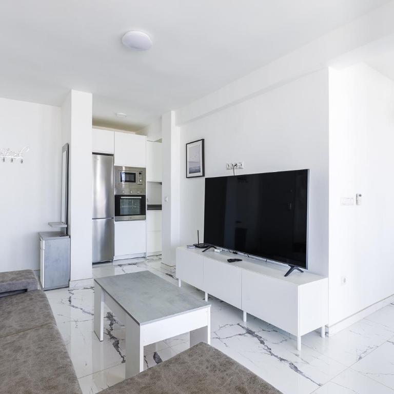 A&N Torre del Mar Skyline Sea View Terrace & Beach - Two-Bedroom Apartment - 53