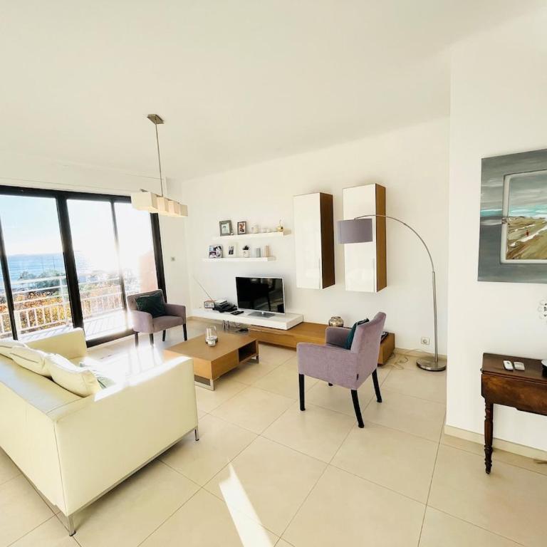 Appartement T3 Centre Vue Mer Garage Conciergerie - Two-Bedroom Apartment with Terrace and Sea View - 7