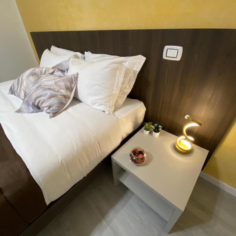 Palazzo Castelli alla Zisa - Triple Room - 13