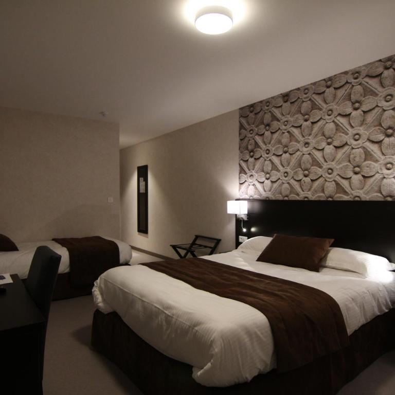 Logis Hôtel - La Chambre d'Amiens - Chambre Triple Classique - 7