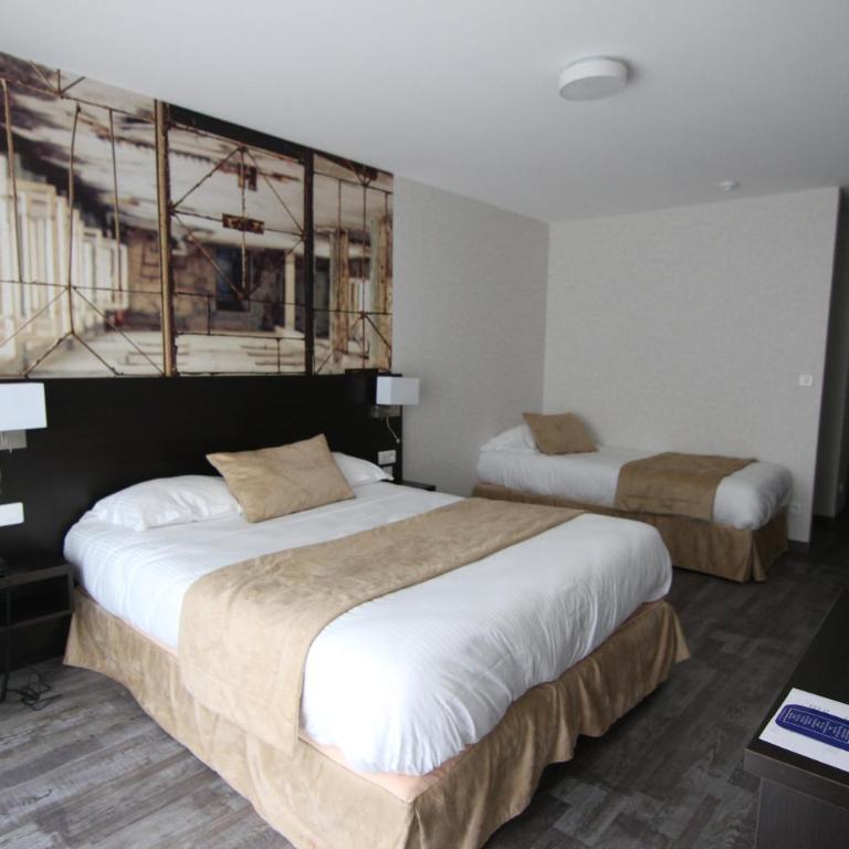 Logis Hôtel - La Chambre d'Amiens - Chambre Triple - Rez-de-Chaussée - 9