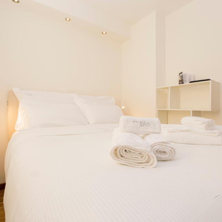 Beach | Parking | Wifi | A/C| Sea View By Tilo - One-Bedroom Apartment with Sea View and Balcony - 11