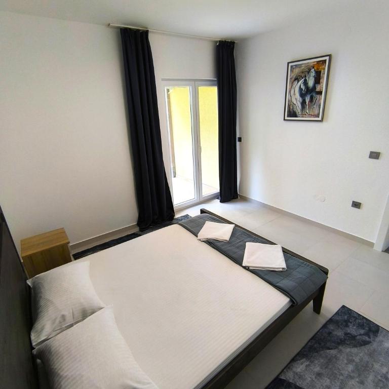 Apartments Danilo - Two-Bedroom Apartment with Bay View - 2