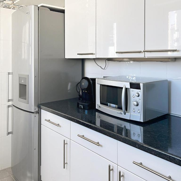 La pinede Apartement equiped with air conditioning and a pool! - Apartment - 20