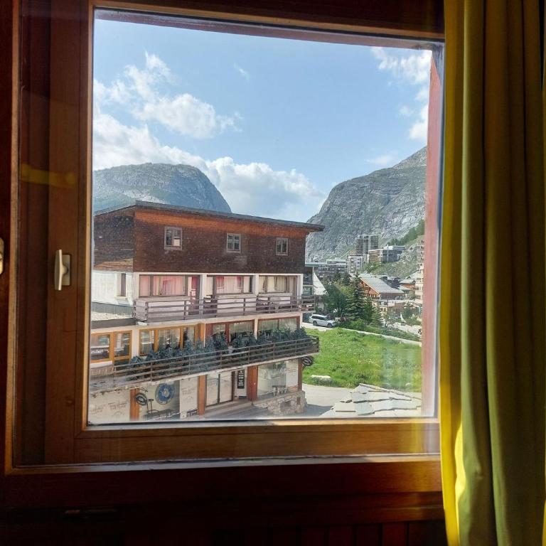 Appartement central et lumineux à Val-d'Isère, proche des pistes et commodités - FR-1-694-221 - Appartement - 14