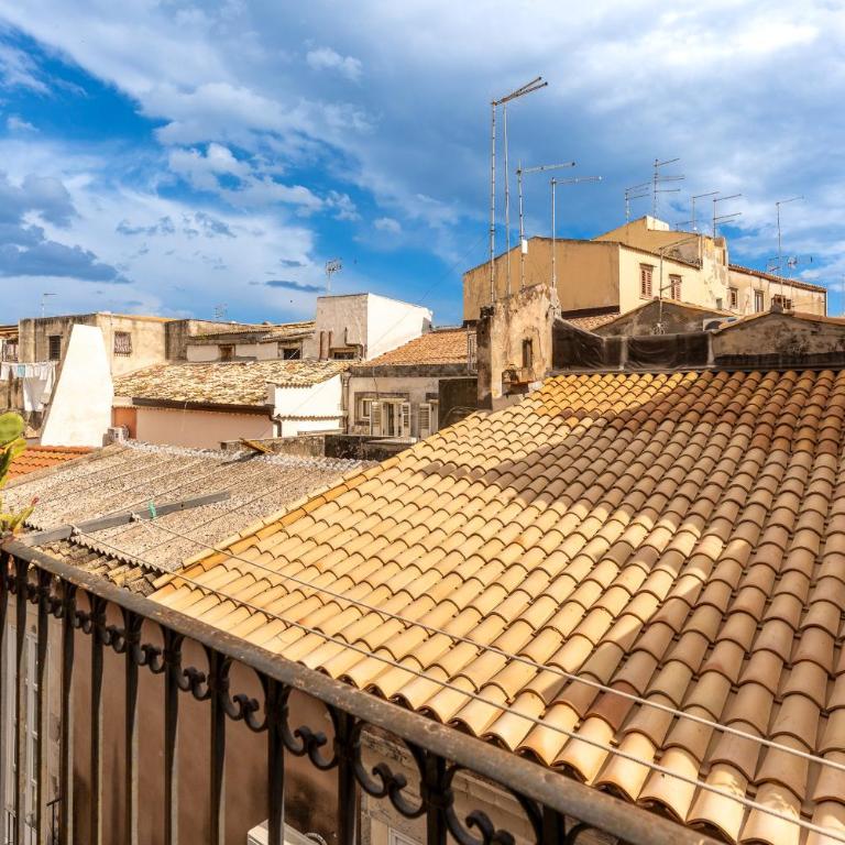 A 100 metri da Piazza Duomo di Ortigia by Wonderful Italy - Appartamento con Balcone - 16
