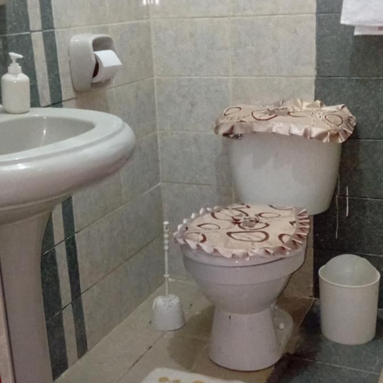 Cochera, 3 dormitorios, 2 baños, hasta 6 huésped - One-Bedroom Apartment - 15