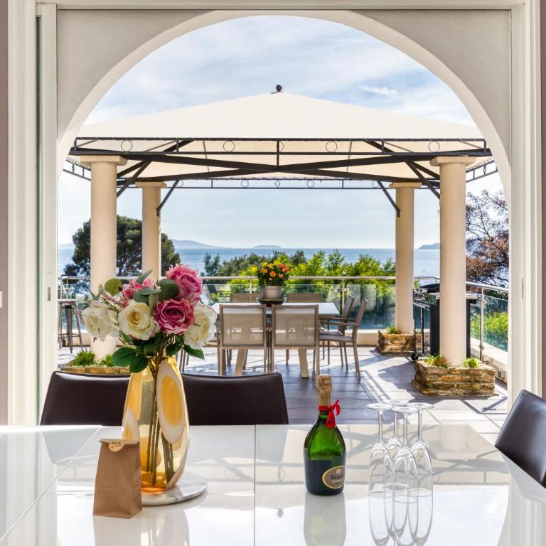 Villa Domaine du Soleil, Vue Mer avec piscine - Villa - 25