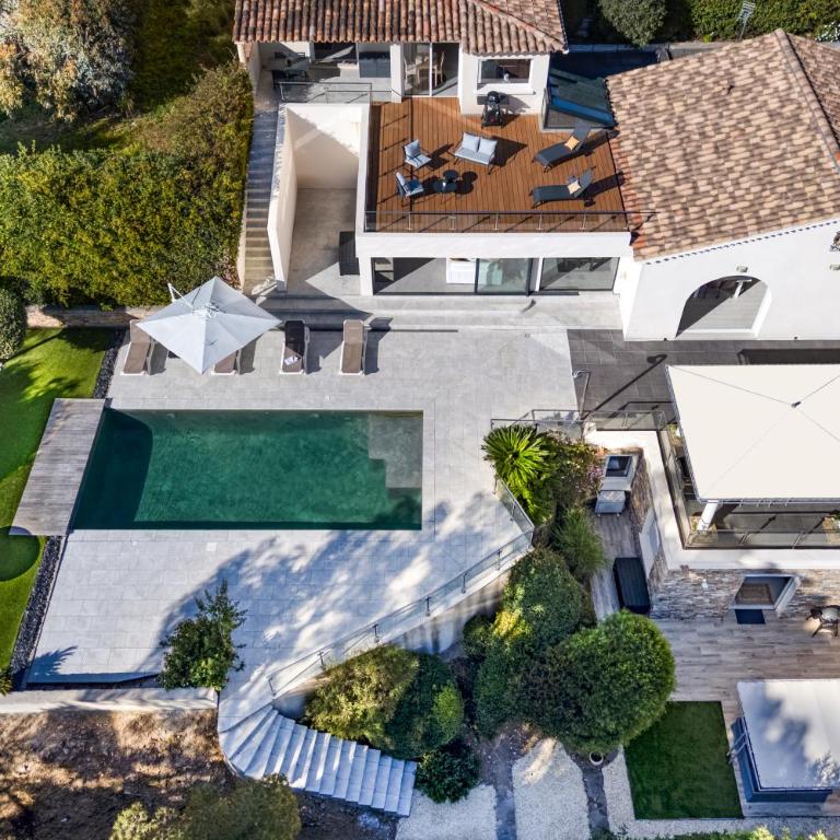 Villa Domaine du Soleil, Vue Mer avec piscine - Villa - 69