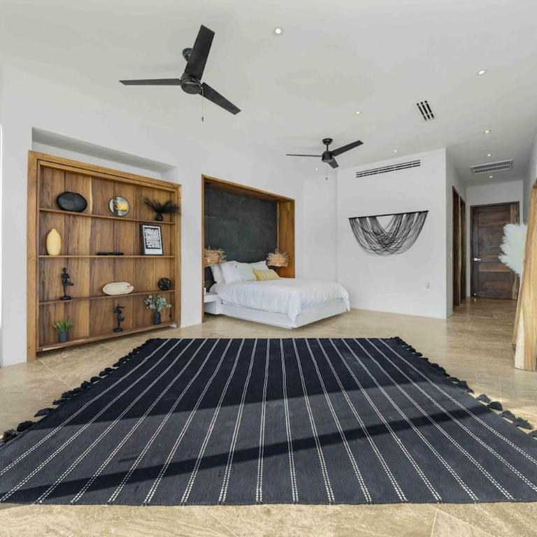 Spectacular New Oceanfront Villa Isla Mujeres - Villa - Beach Front - 48