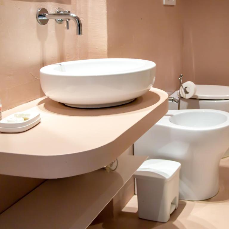Welc-oM Casa Anna - Appartamento con 2 Camere da Letto - Via Seminario, 8 - 11