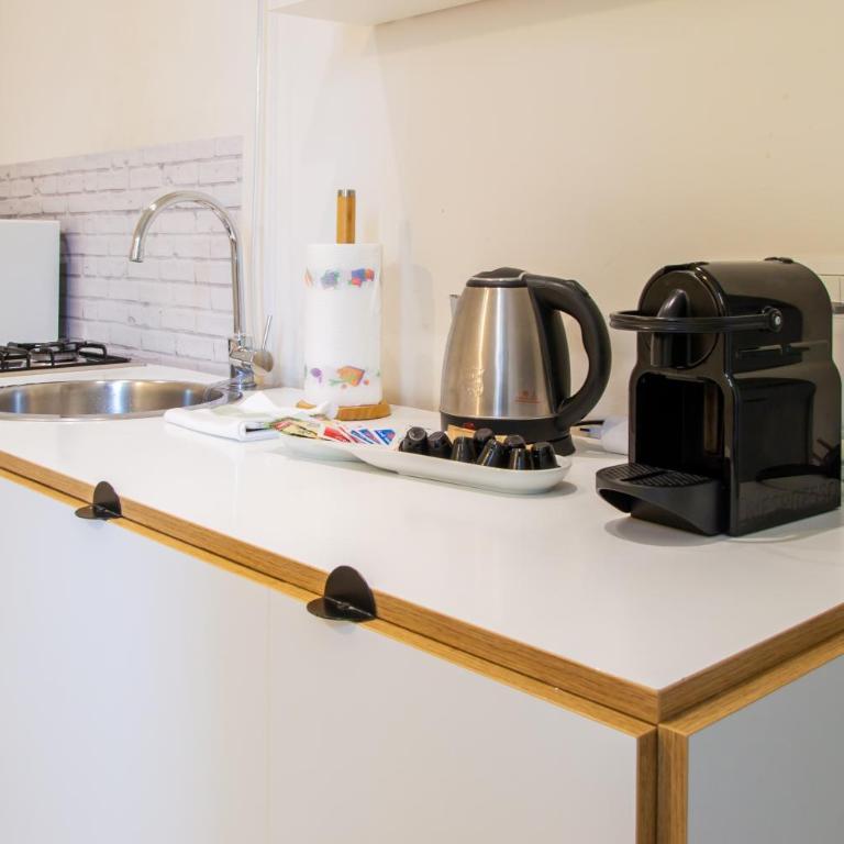 Welc-oM Casa Anna - Appartamento con 2 Camere da Letto - Via Seminario, 8 - 14